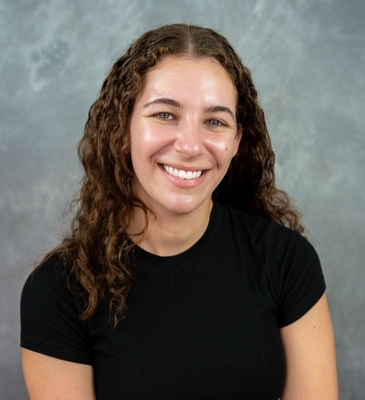 Joanna Kramer Headshot