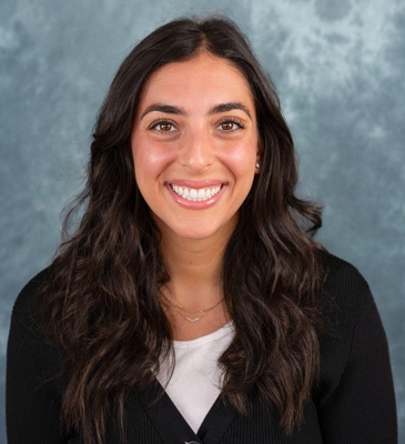 Miriam Smith Headshot